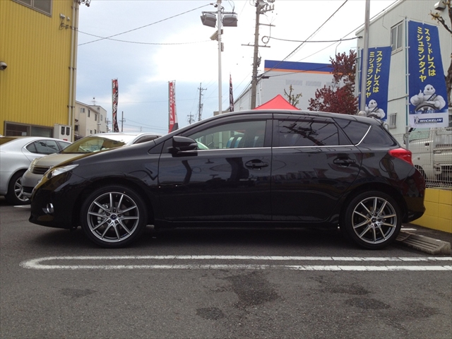 Auris オーリス ホイール装着写真