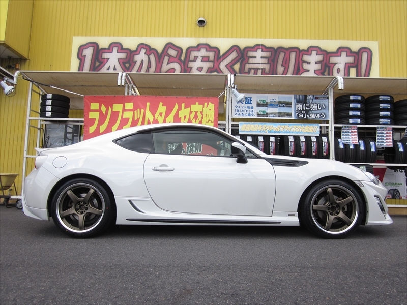 86 ハチロク ホイール装着写真